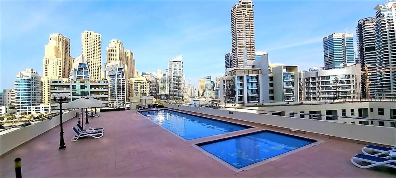 Apartment Gorgeous 1 Bed With Balcony - Walk Distance *